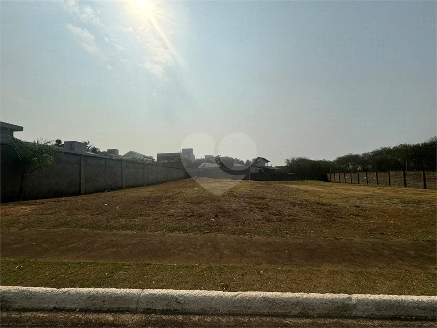 Terreno de 1.840 m2, à venda no Condomínio Park Campestre 1 na cidade de Piracicaba - SP.