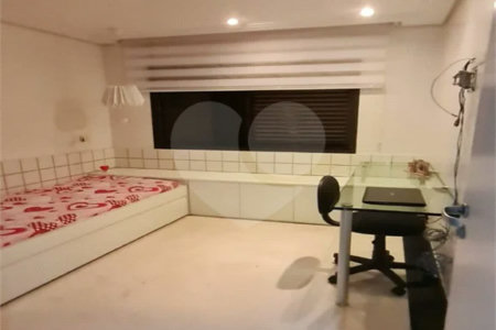 Apartamento à venda na Vila Carrão, 3 quartos (2 suítes)