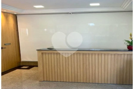 Office Tower Sala comercial à venda na Vila Olímpia, 48 m², com garagem