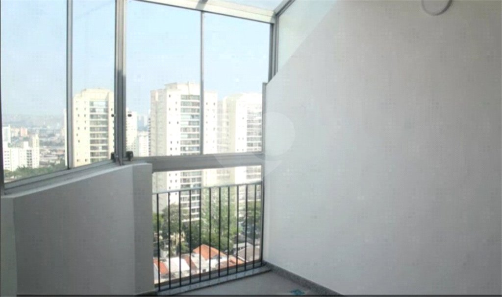 Cobertura com 130m², 3 quartos, sendo 2 suítes, 2 garagens, à venda no Jardim Marajoara