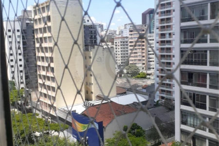 APARTAMENTO COM 1 DORMITORIO 46 METROS/SANTA EFIGENIA ACEITA FINANCIAMENTO