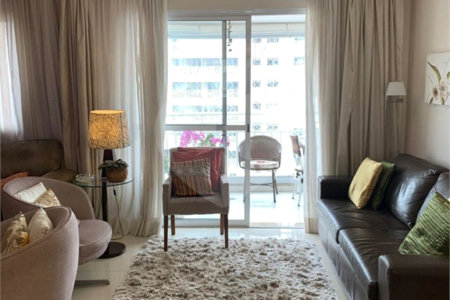 Apartamento 112m2 para venda na Mooca com 3 dormitórios. + 2 vaga. Rua Taquari.