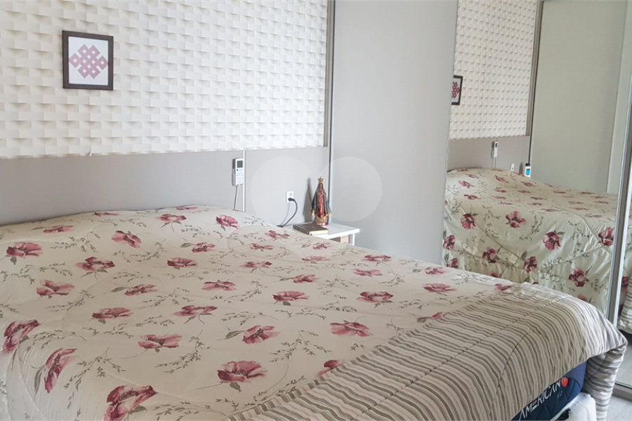 Cobertura Duplex à venda de 03 Quartos 1 suíte e 2 vagas Piscina Aquecida no terraço na Vila Zelina