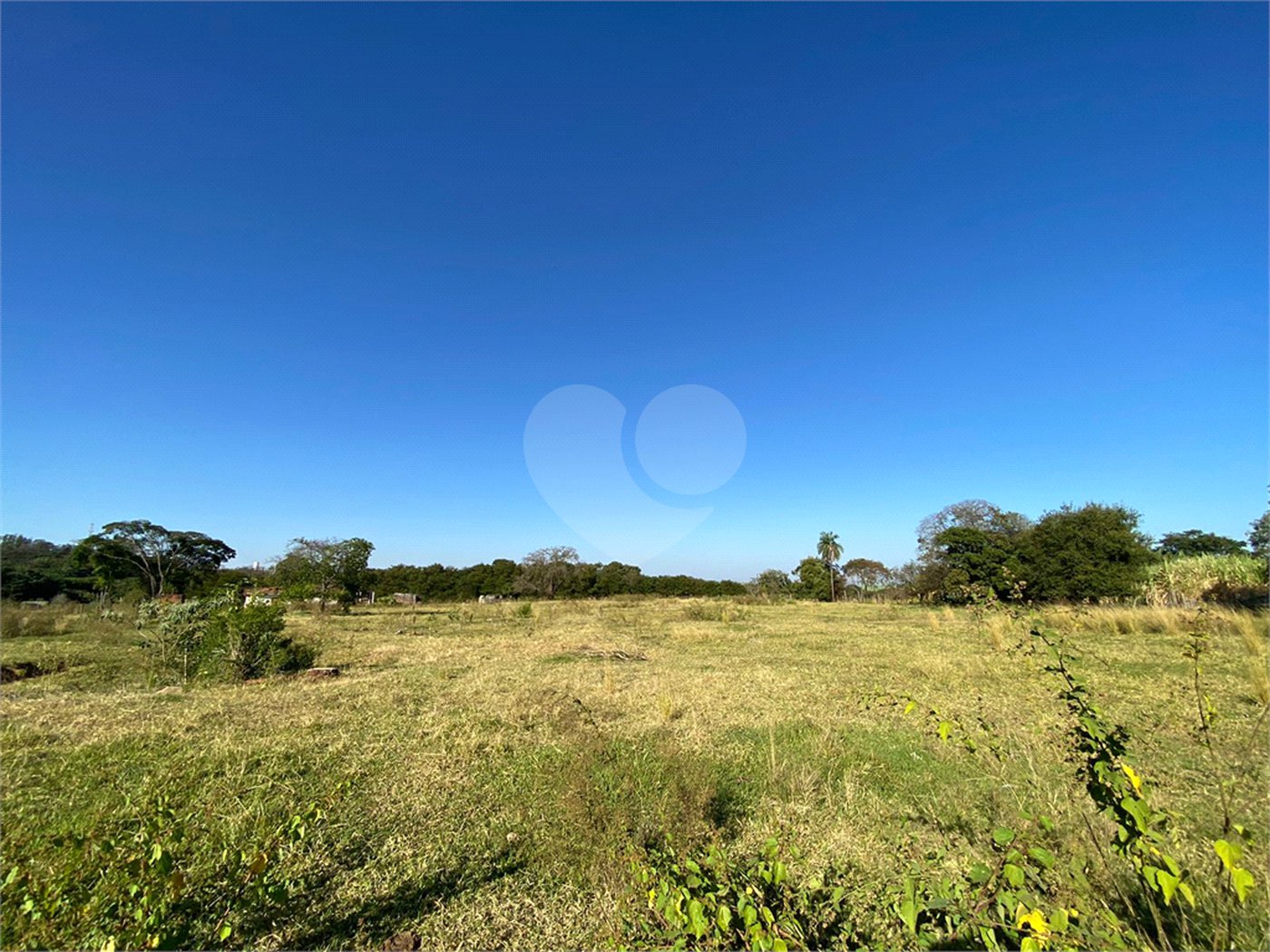 Área de terra para venda no Jardim Embaré,