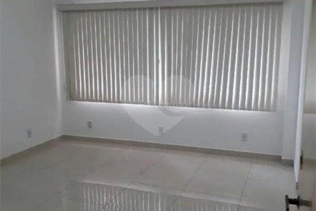 Kitnet a venda na Liberdade