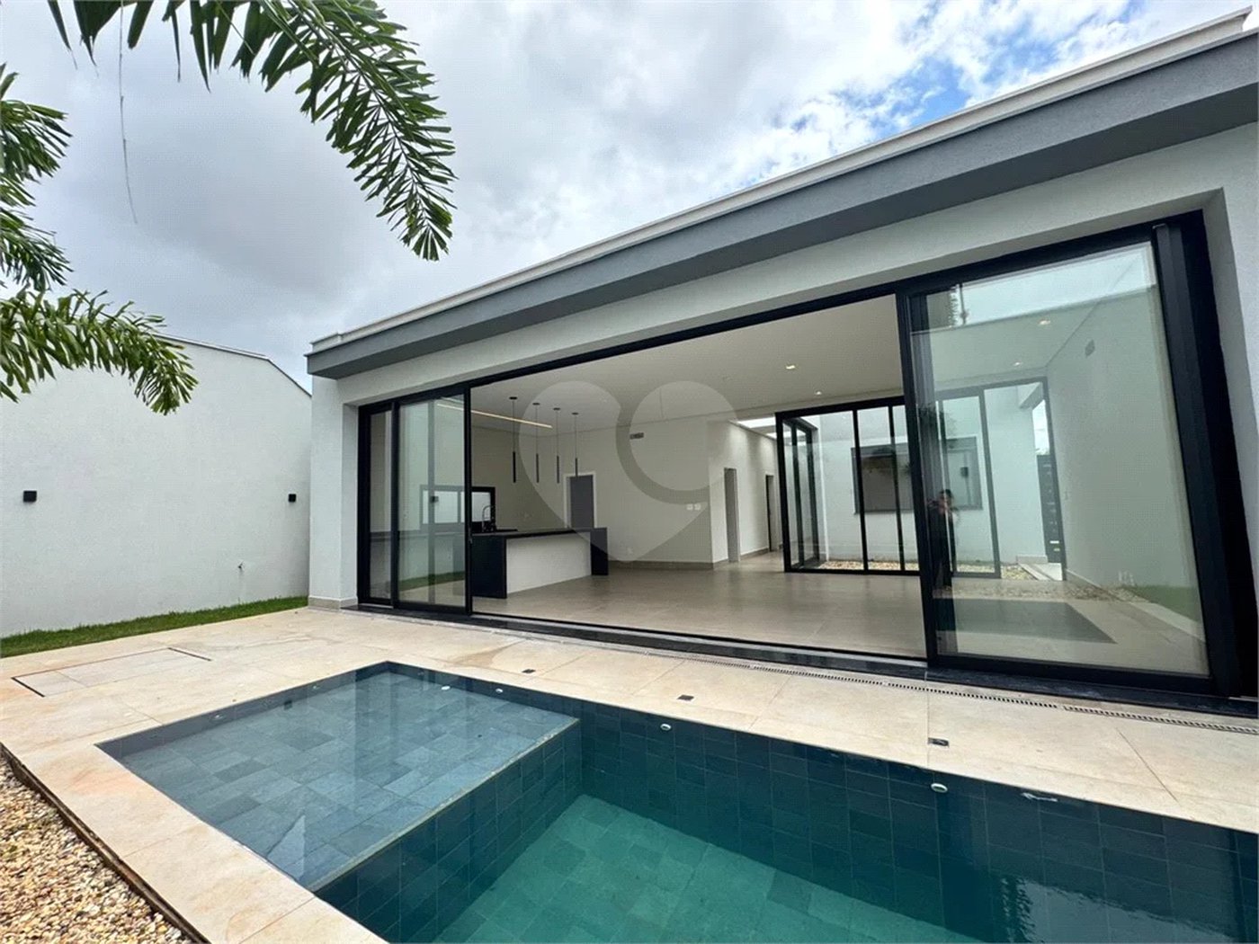 Casa recém construída com 3 suítes, no Damha 2 de Piracicaba.