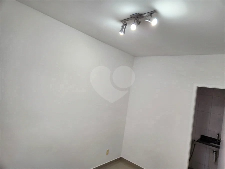 Apartamento para alugar com 2 quartos, sendo 1 suíte,  em Villa DI Cesar, Mogi das Cruzes, SP