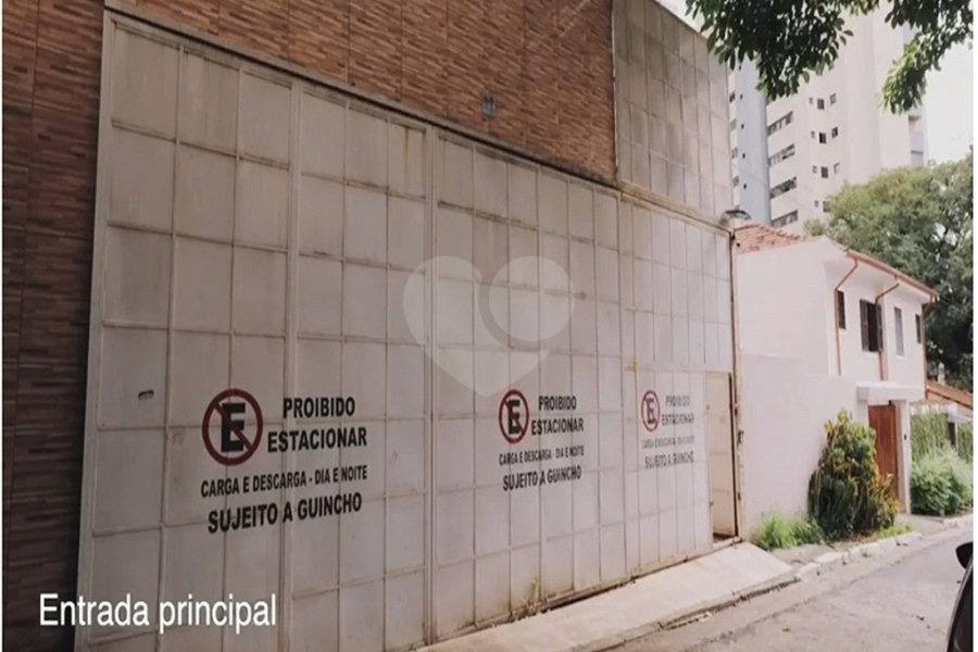Oportunidade de Prédio Comercial para locação em Moema e Vila Nova Conceição.