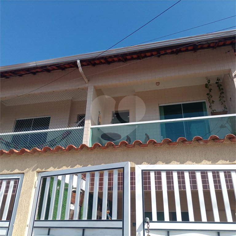 Sobrado á venda - Praia Grande