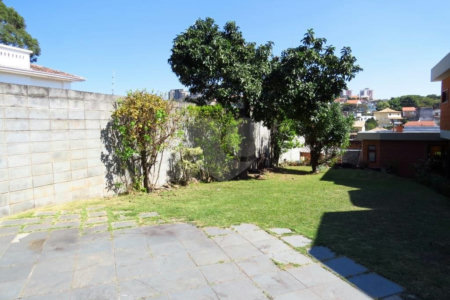 Casa de Vila à venda com 5 quartos, sendo 3 suítes, em Morumbi, São Paulo, SP