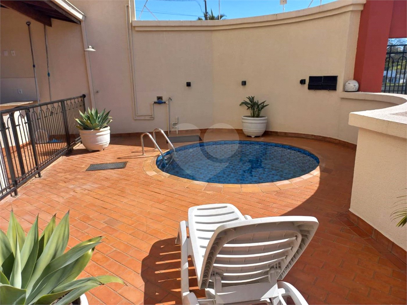 Apartamento no Condomínio Michelangelo