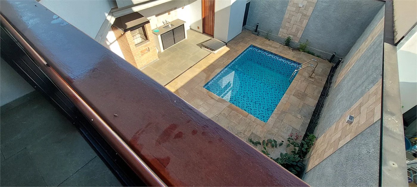 SOBRADO COM DESIGN EXCLUSIVO E LAZER COMPLETO 3 DORMITÓRIOS SENDO 1 SUÍTE