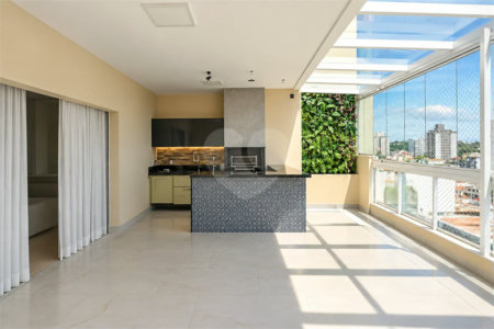 Cobertura de 260 m² em São Bernardo do Campo, com 4 dormitórios, 3 suítes, piscina privativa, espaço gourmet e vista livre. Viva esse privilégio! Agende sua visita e encante-se!