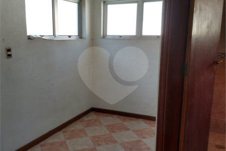 Terreno à venda com 3 quartos, sendo 1 suíte, em Água Fria, São Paulo, SP