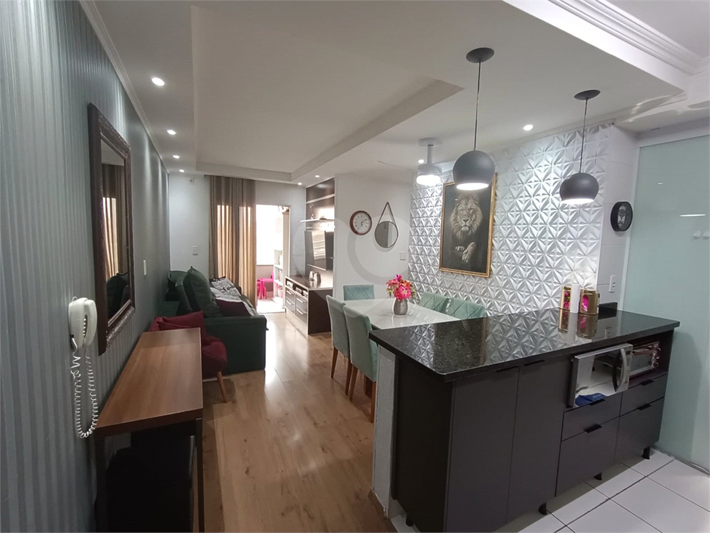 Apartamento à venda com 3 quartos, sendo 1 suíte, em Parque Bela Vista, Votorantim, SP