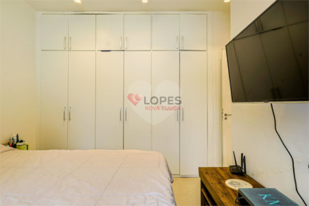 Apartamento à venda com 3 quartos, sendo 1 suíte,  em Lagoa, Rio de Janeiro, RJ