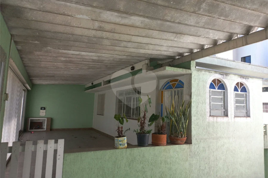 Casa à venda com 3 quartos em Lapa, São Paulo, SP