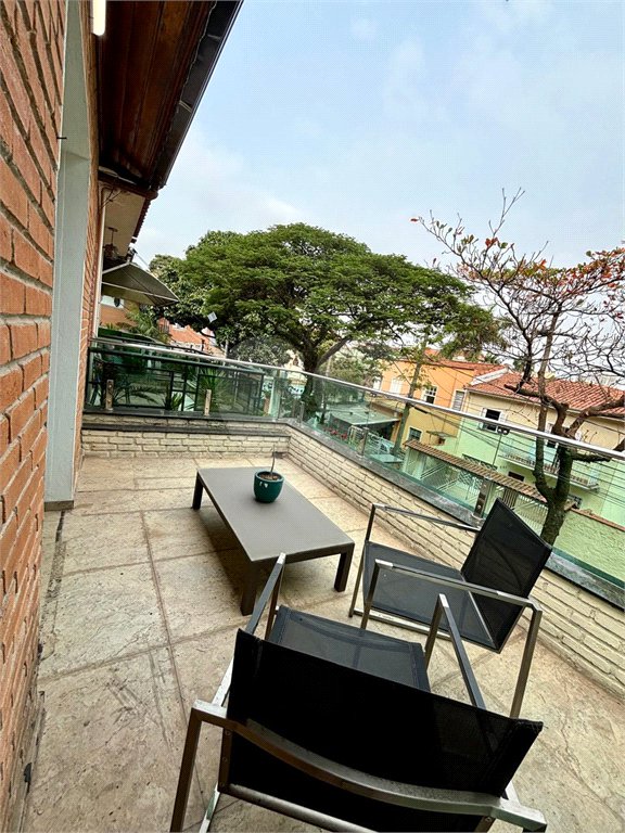 Sobrado à venda com 3 quartos, sendo 1 suíte, em Vila Albertina, São Paulo, SP