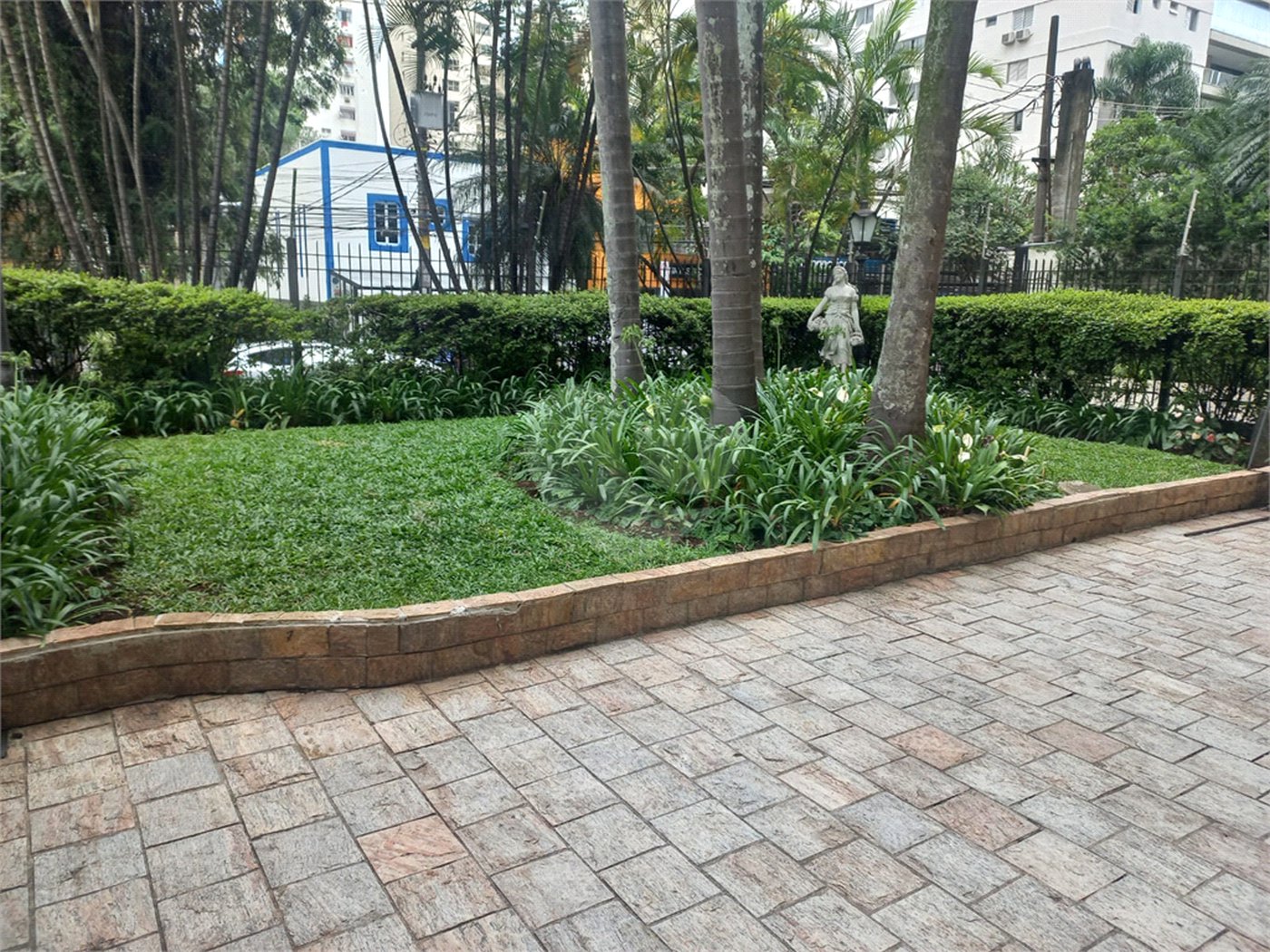 Apartamento à venda com 3 quartos, sendo 1 suíte, em Jardim Paulista, São Paulo, SP
