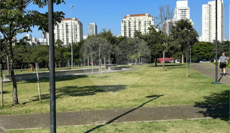 Apartamento à venda com 2 quartos, sendo 1 suíte,  em Água Branca, São Paulo, SP