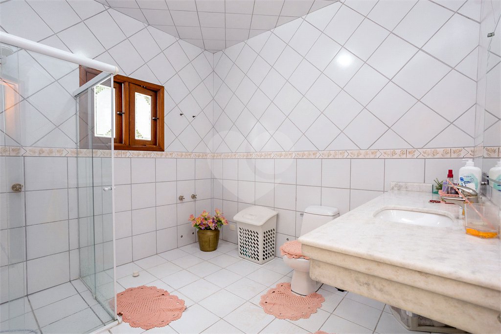 Casa à venda com 3 quartos, sendo 1 suíte, em Jardim Santa Clara, Guarulhos, SP
