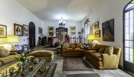 Casa à venda ou para alugar com 4 quartos, sendo 2 suítes,  em Jardim Leonor, São Paulo, SP