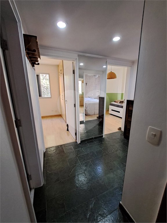 Apartamento à venda com 3 quartos, sendo 1 suíte, em Vila Uberabinha, São Paulo, SP