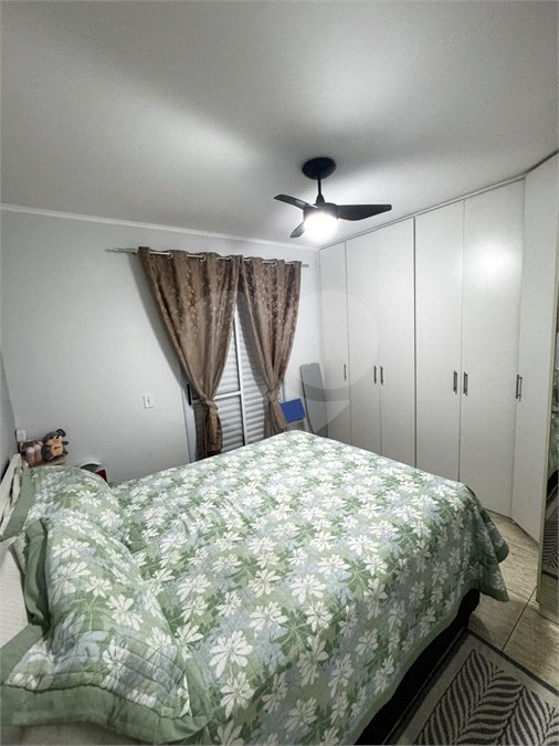 Sobrado à venda com 3 quartos, sendo 1 suíte,  em Parque Ipê, São Paulo, SP