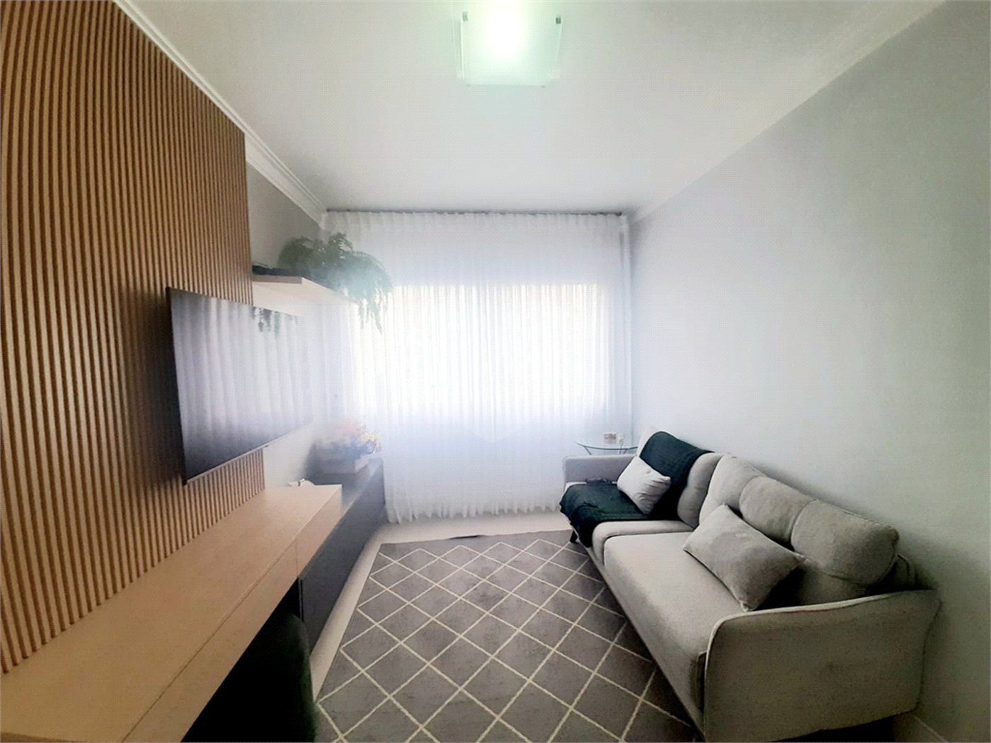 Apartamento à venda com 3 quartos em Moema, São Paulo, SP