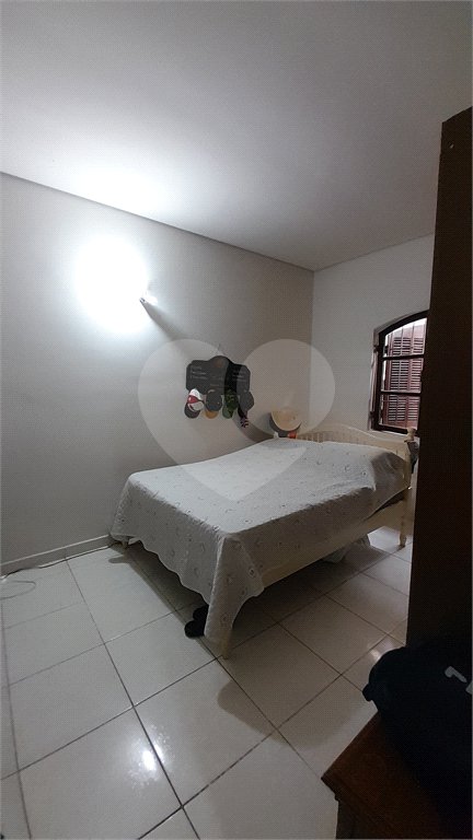 Casa à venda com 3 quartos, sendo 1 suíte,  em Retiro das Fontes, Atibaia, SP
