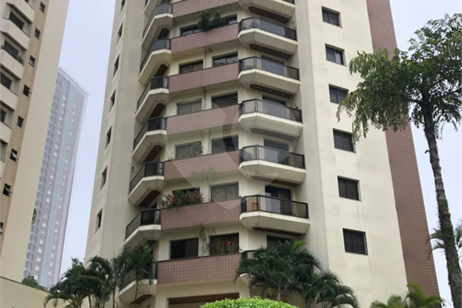 Apartamento à venda com 3 quartos, sendo 1 suíte, em Tatuapé, São Paulo, SP