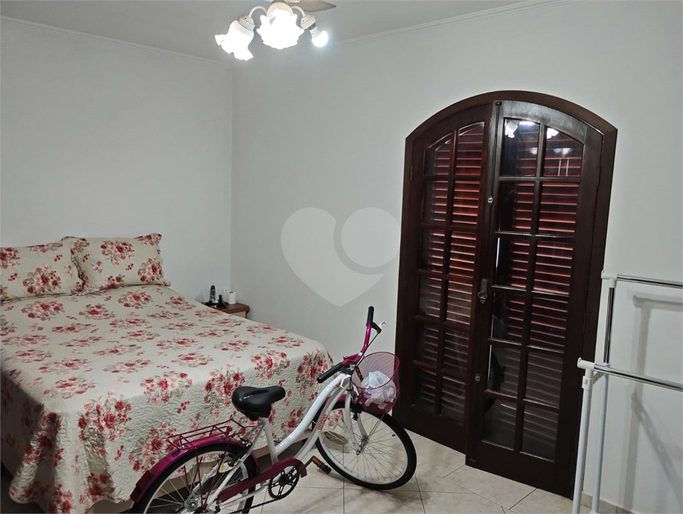 Sobrado à venda com 3 quartos em Planalto Atibaia, Atibaia, SP