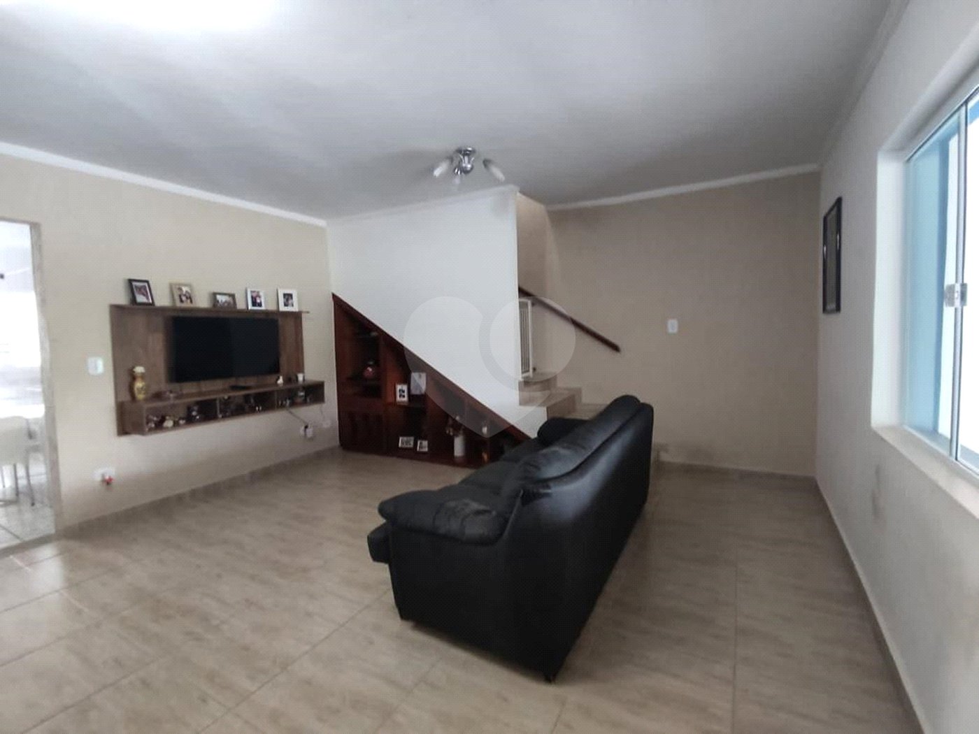 Sobrado à venda com 3 quartos, sendo 1 suíte, em Jardim Alvinópolis, Atibaia, SP