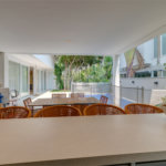 Casa à venda com 3 suítes no condomínio Residencial Canumã, São Paulo - SP