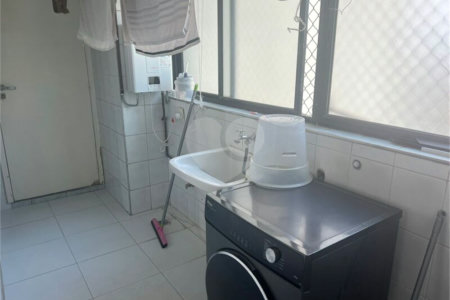 Apartamento à venda com 3 quartos, sendo 2 suítes,  em Fazenda Morumbi, São Paulo, SP