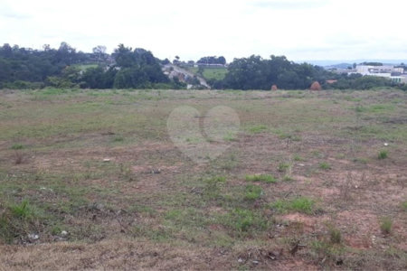 Terreno à venda com 1 suíte em Vista Alegre, Vinhedo, SP