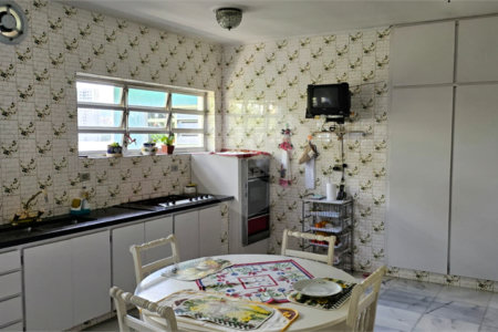 Casa à venda com 4 quartos, sendo 2 suítes,  em Jardim Maristela, São Paulo, SP