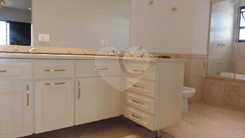 Apartamento à venda com 3 suítes em Jardim Marajoara, São Paulo, SP