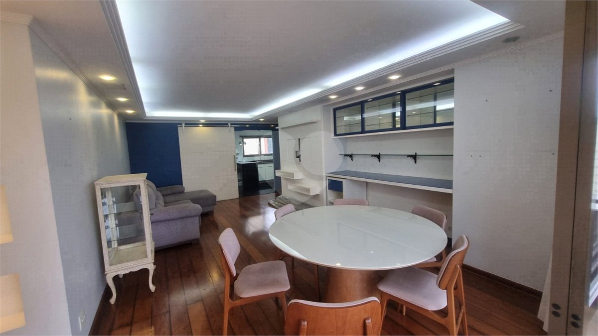Apartamento à venda com 3 quartos, sendo 1 suíte,  em Indianópolis, São Paulo, SP