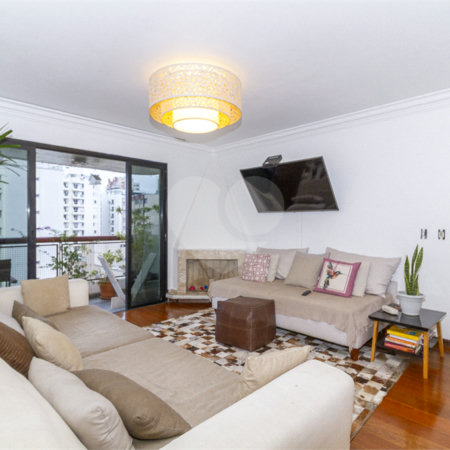 Apartamento à venda com 4 quartos, sendo 1 suíte, em Indianópolis, São Paulo, SP
