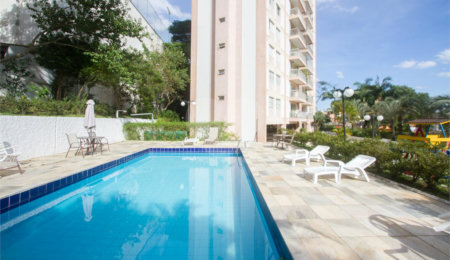 Apartamento à venda com 2 quartos, sendo 1 suíte,  em Parque Colonial, São Paulo, SP