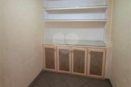 Apartamento à venda com 2 quartos, sendo 1 suíte, em Jardim Ester, São Paulo, SP