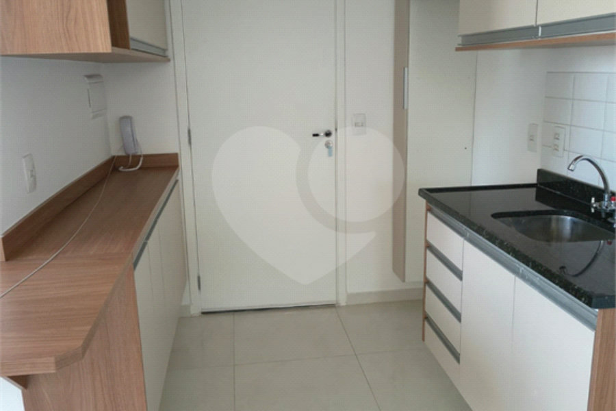 Apartamento à venda com 2 quartos em Vila Guarani, São Paulo, SP