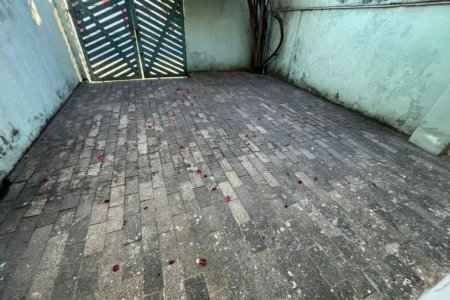 Casa com 1 dormitório à venda, 80 m² por R$ 300.000,00 - Loteamento João Batista Julião - Guarujá/SP