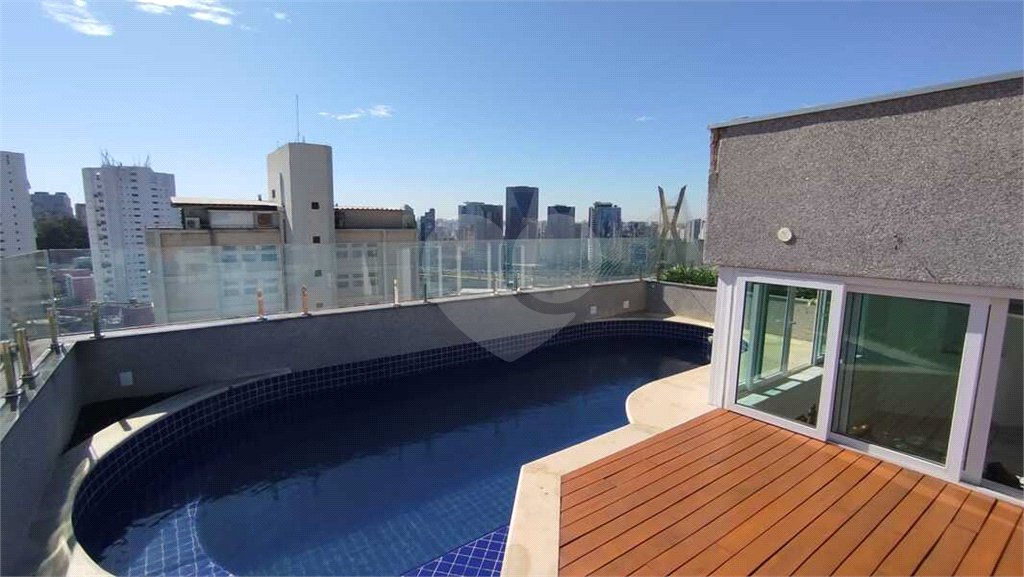Duplex para alugar com 3 suítes em Real Parque, São Paulo, SP