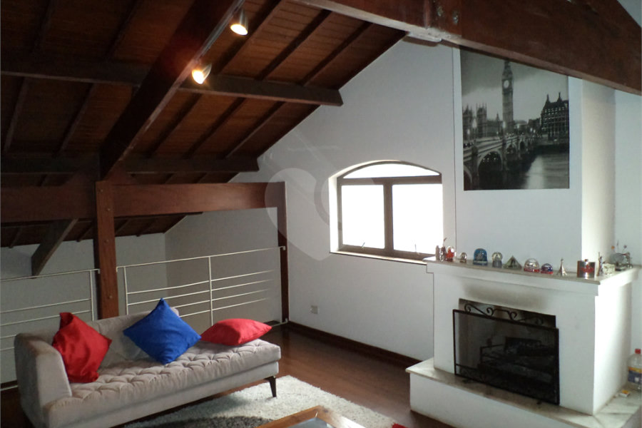 Sobrado à venda com 3 quartos, sendo 1 suíte,  em Jardim Franca, São Paulo, SP
