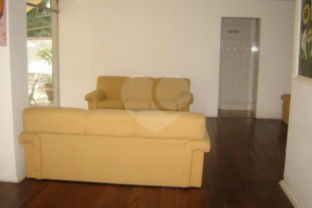 Apartamento à venda com 4 quartos, sendo 1 suíte, em Aclimação, São Paulo, SP