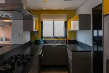 Cobertura à venda com 3 suítes em Vila Olímpia, São Paulo, SP