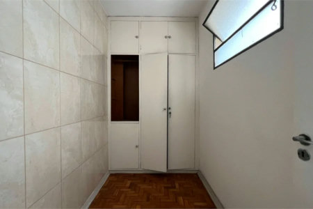 Apartamento à venda com 3 quartos, sendo 1 suíte,  em Pinheiros, São Paulo, SP