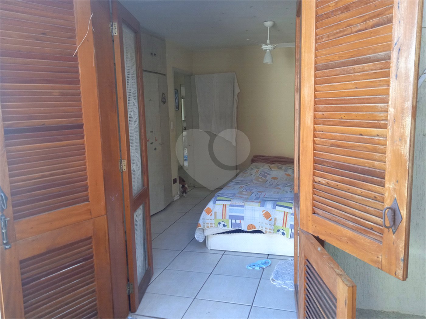 Casa à venda com 8 quartos, sendo 3 suítes, em Jardim Terceiro Centenário, Atibaia, SP